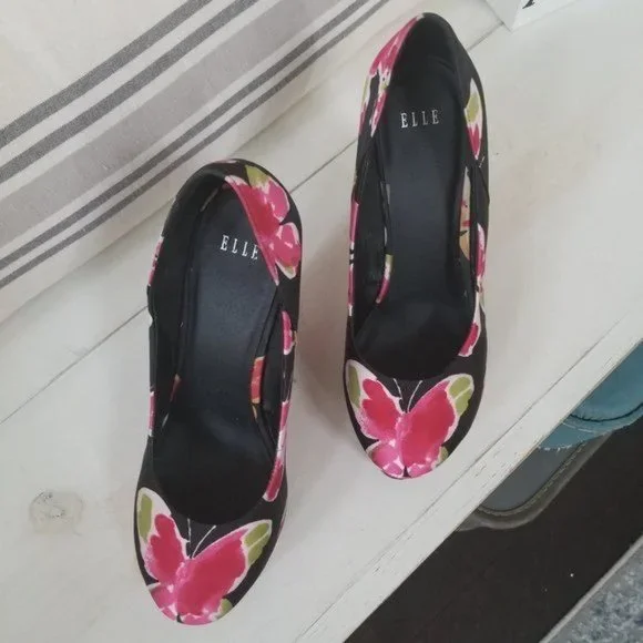 Elle Platform Wedges in Floral Motif Size 9.5 - Picture 3 of 12